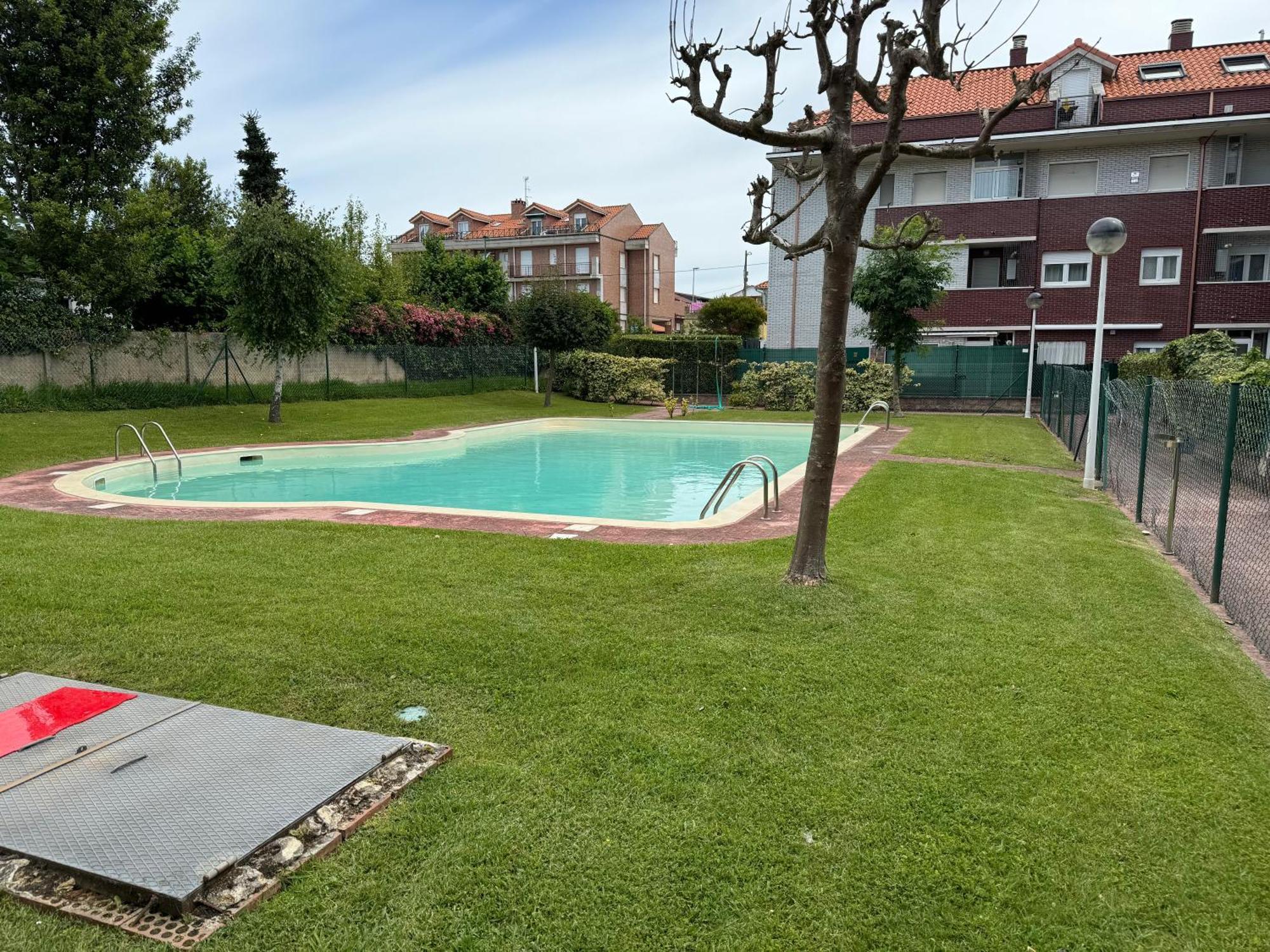 Ferienwohnung Garaje Y Piscina Comunitaria! Suances Exterior foto